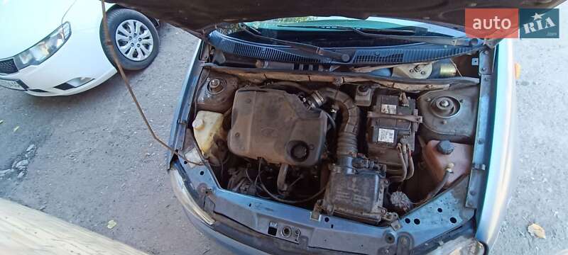 Седан ВАЗ / Lada 1118 Калина 2007 в Славянске фото 10 Седан ВАЗ / Lada 1118 Калина 2007 в Славянске