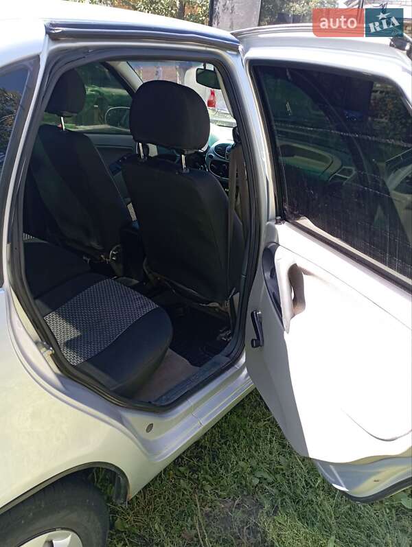 Седан ВАЗ / Lada 1118 Калина 2008 в Волковинцы