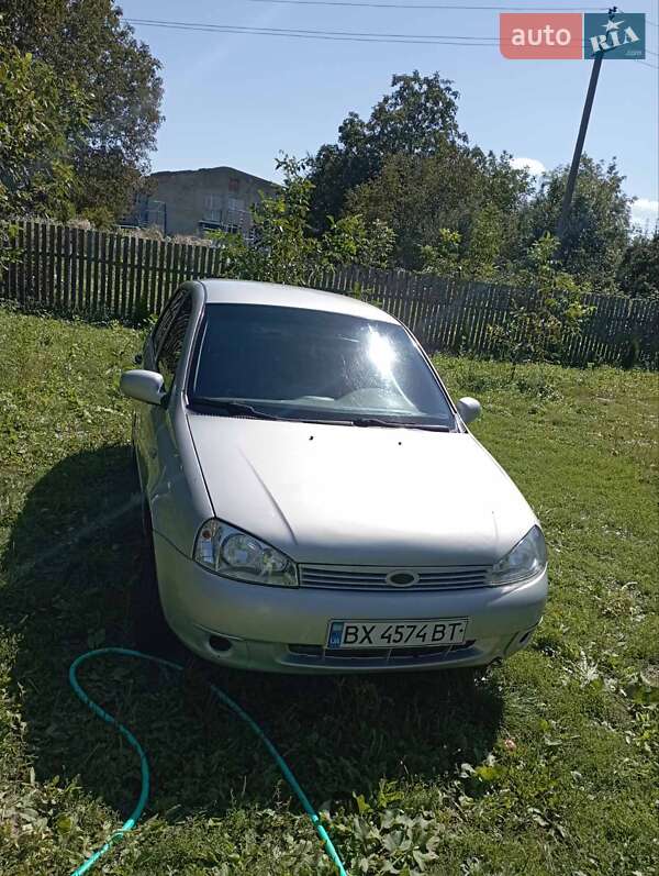 Седан ВАЗ / Lada 1118 Калина 2008 в Волковинцы