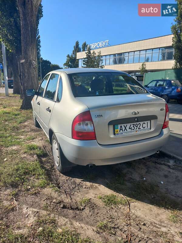 Седан ВАЗ / Lada 1118 Калина 2010 в Киеве фото 9 Седан ВАЗ / Lada 1118 Калина 2010 в Киеве