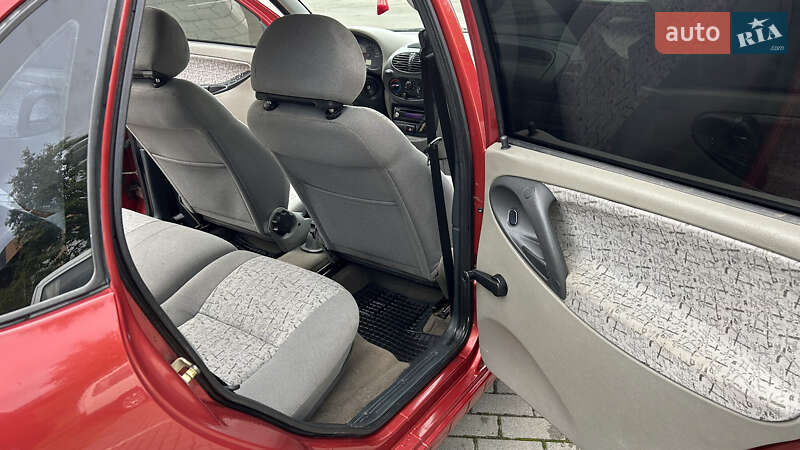 Седан ВАЗ / Lada 1118 Калина 2006 в Львові фото 13 Седан ВАЗ / Lada 1118 Калина 2006 в Львові