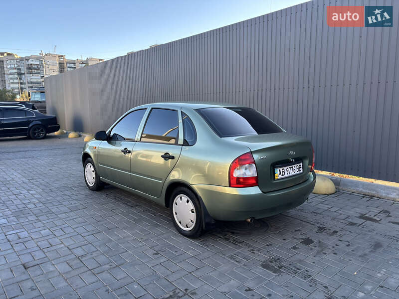 Седан ВАЗ / Lada 1118 Калина 2008 в Миколаєві