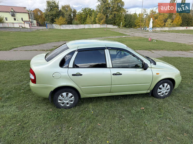 Седан ВАЗ / Lada 1118 Калина 2006 в Ладыжине