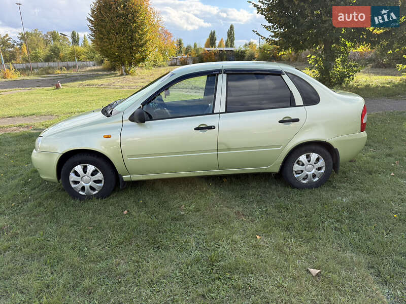 Седан ВАЗ / Lada 1118 Калина 2006 в Ладыжине