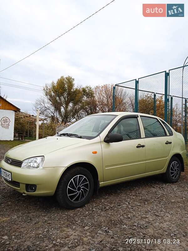 Седан ВАЗ / Lada 1118 Калина 2006 в Козельщине
