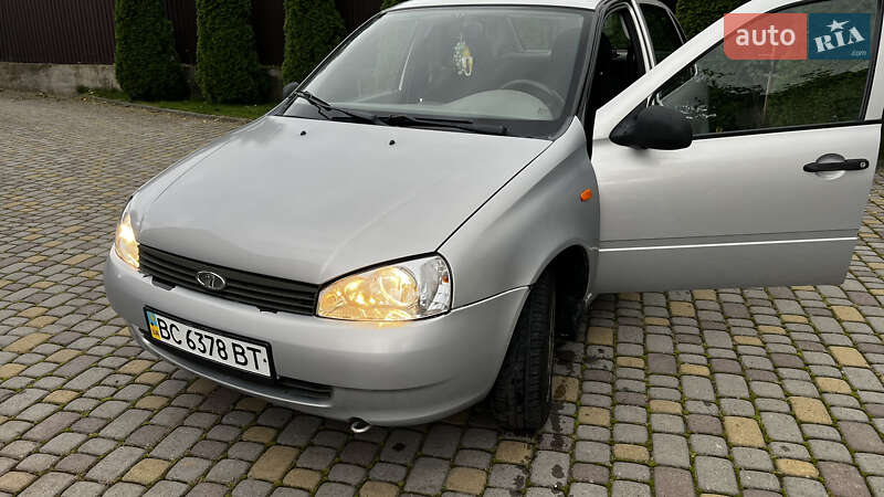 Седан ВАЗ / Lada 1118 Калина 2008 в Золочеве фото 5 Седан ВАЗ / Lada 1118 Калина 2008 в Золочеве