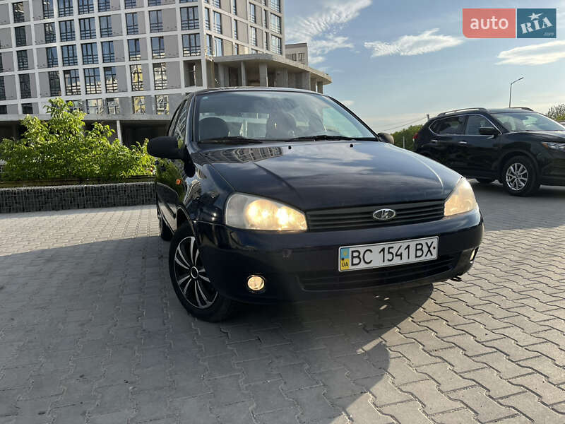 Седан ВАЗ / Lada 1118 Калина 2008 в Львове