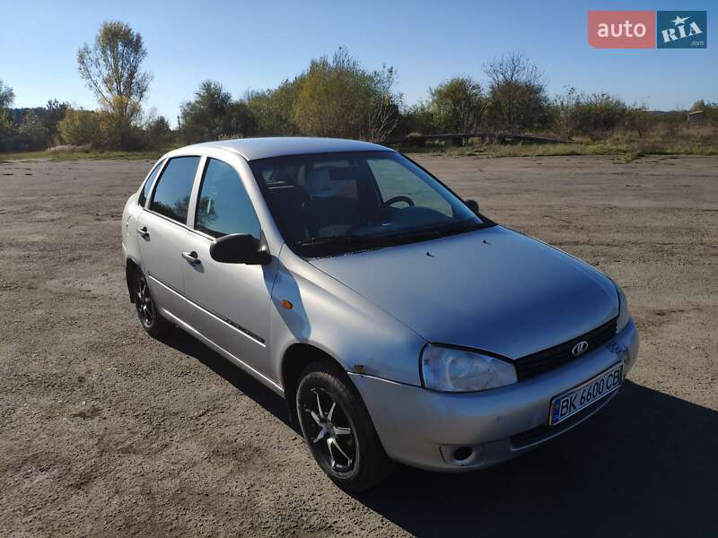 Седан ВАЗ / Lada 1118 Калина 2008 в Остроге фото 7 Седан ВАЗ / Lada 1118 Калина 2008 в Остроге