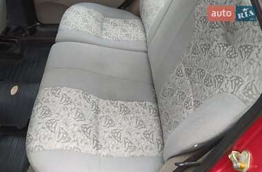 Седан ВАЗ 1118 Калина 2005 в  фото 15 Седан ВАЗ 1118 Калина 2005 в