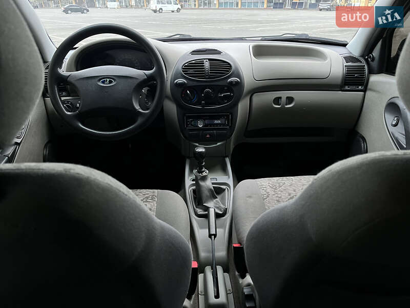 Седан ВАЗ / Lada 1118 Калина 2006 в Чернівцях фото 29 Седан ВАЗ / Lada 1118 Калина 2006 в Чернівцях