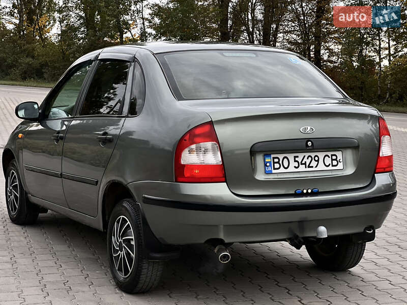 Седан ВАЗ / Lada 1118 Калина 2008 в Хмельницком