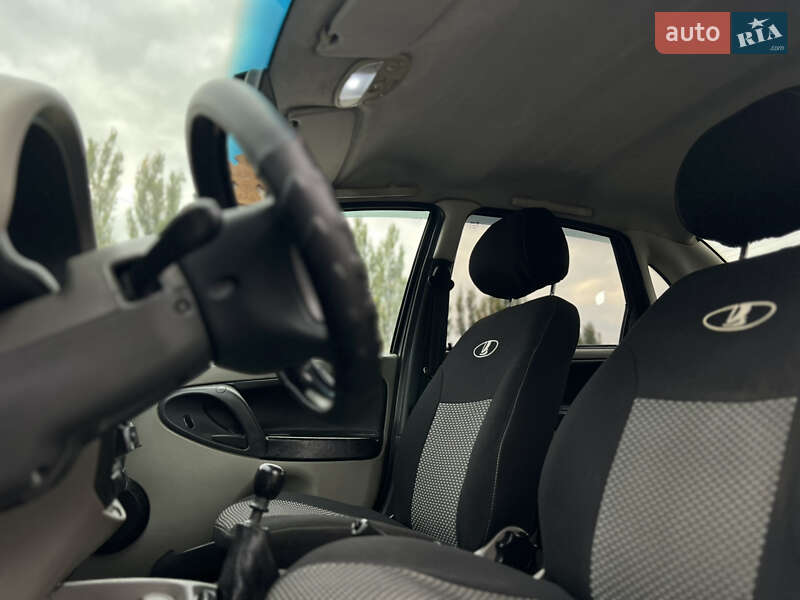 Седан ВАЗ / Lada 1118 Калина 2008 в Хмельницком