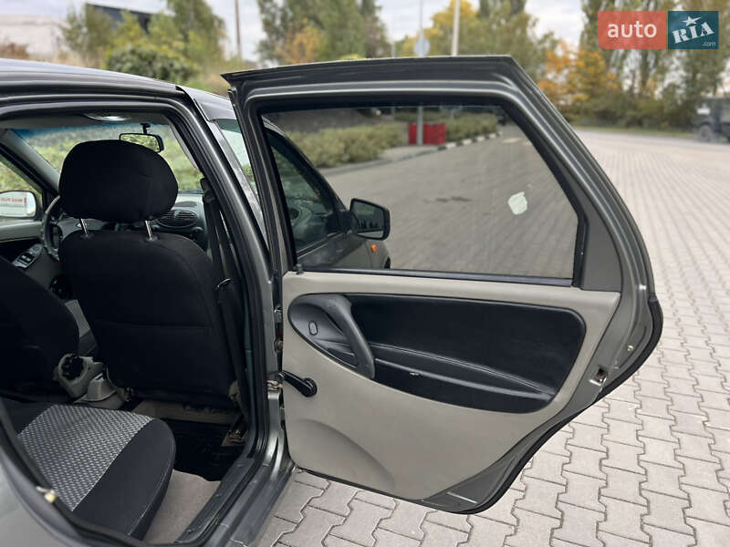 Седан ВАЗ / Lada 1118 Калина 2008 в Хмельницком