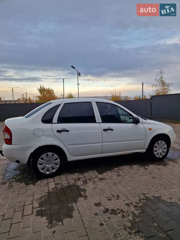 Седан ВАЗ / Lada 1118 Калина 2009 в Полтаве фото 4 Седан ВАЗ / Lada 1118 Калина 2009 в Полтаве
