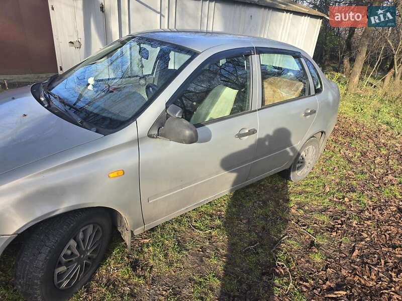 Седан ВАЗ / Lada 1118 Калина 2006 в Киеве фото 2 Седан ВАЗ / Lada 1118 Калина 2006 в Киеве