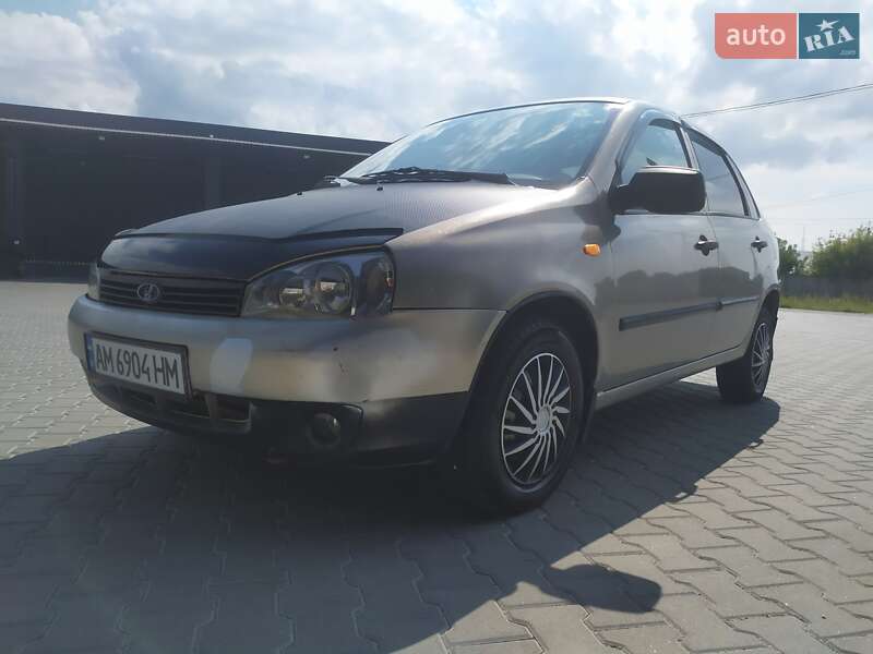 Седан ВАЗ / Lada 1118 Калина 2006 в Житомире