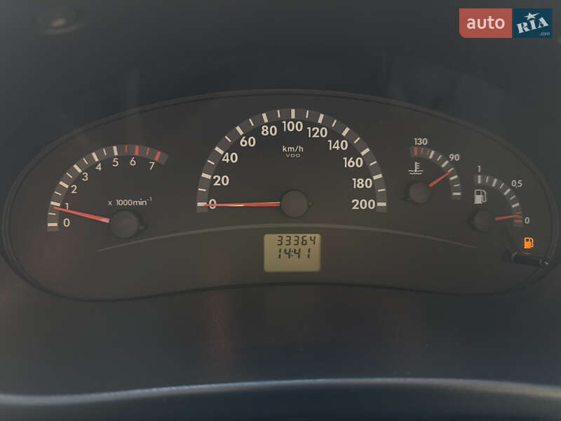 Седан ВАЗ / Lada 1118 Калина 2011 в Києві