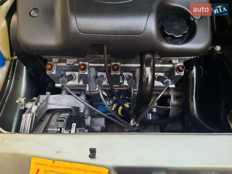 Седан ВАЗ / Lada 1118 Калина 2006 в Запорожье фото 25 Седан ВАЗ / Lada 1118 Калина 2006 в Запорожье