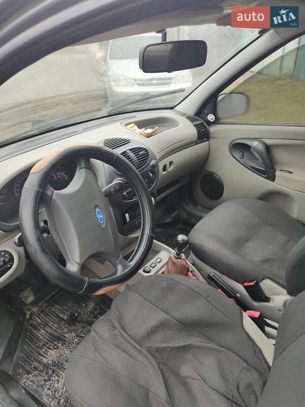 Седан ВАЗ / Lada 1118 Калина 2008 в Сумах