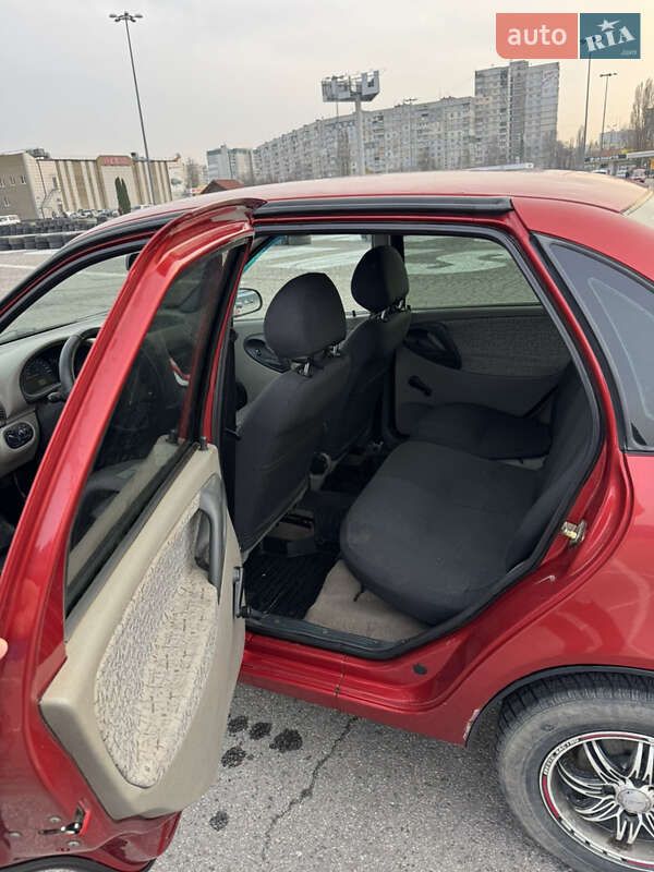 Седан ВАЗ / Lada 1118 Калина 2006 в Харькове