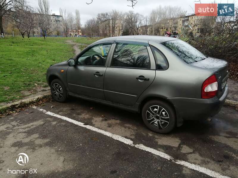 Седан ВАЗ / Lada 1118 Калина 2006 в Кривому Розі фото 6 Седан ВАЗ / Lada 1118 Калина 2006 в Кривому Розі