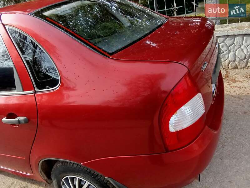 Седан ВАЗ / Lada 1118 Калина 2006 в Залещиках