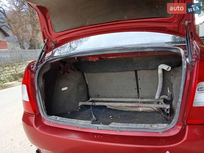 Седан ВАЗ / Lada 1118 Калина 2006 в Залещиках