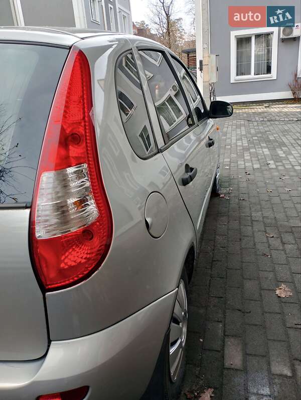 Седан ВАЗ / Lada 1118 Калина 2007 в Киеве фото 6 Седан ВАЗ / Lada 1118 Калина 2007 в Киеве