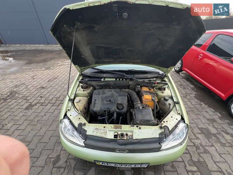 Седан ВАЗ / Lada 1118 Калина 2006 в Васильковке