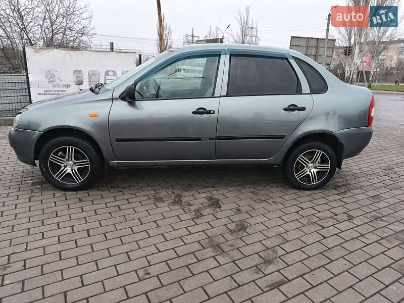 Седан ВАЗ / Lada 1118 Калина 2007 в Кривом Роге