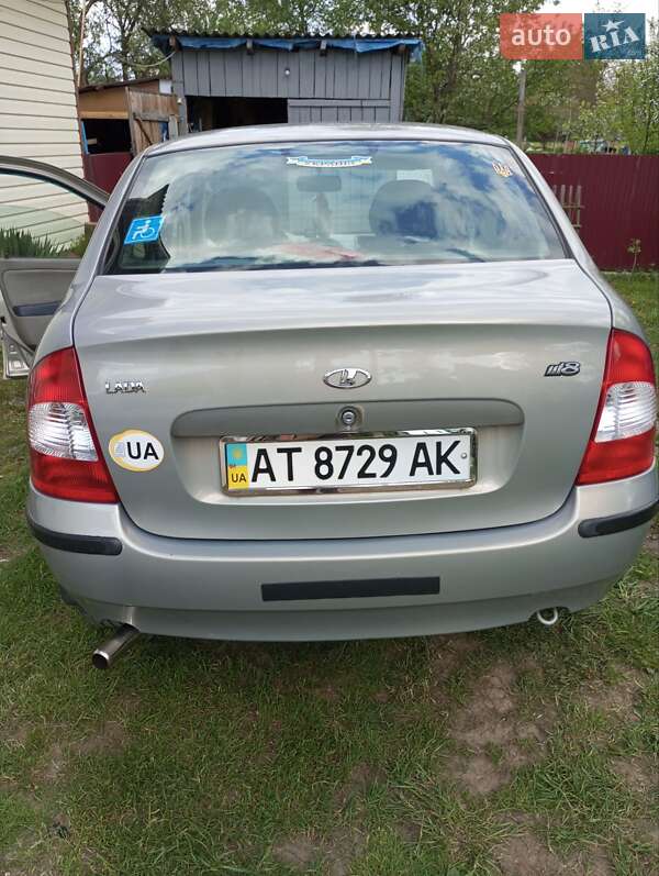 Седан ВАЗ / Lada 1118 Калина 2007 в Делятине