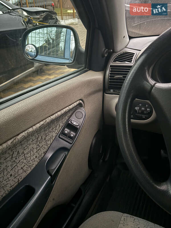 Седан ВАЗ / Lada 1118 Калина 2007 в Николаеве