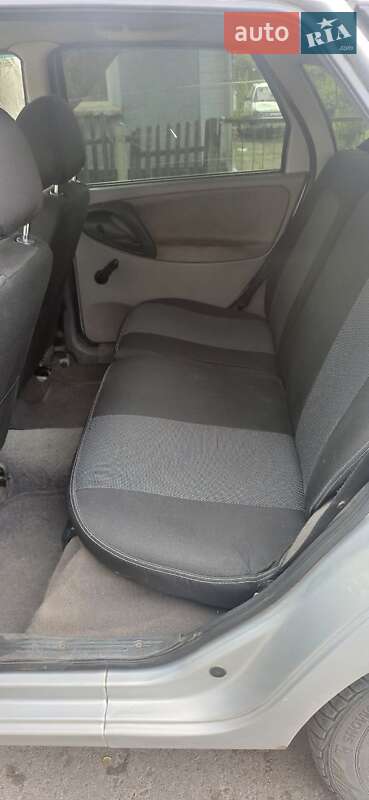 Хэтчбек ВАЗ / Lada 1119 Калина 2009 в Подольске