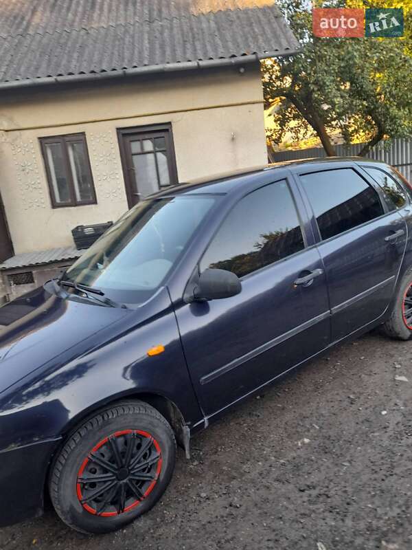 Хэтчбек ВАЗ / Lada 1119 Калина 2008 в Золочеве