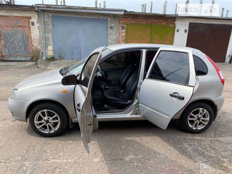 Хетчбек ВАЗ / Lada 1119 Калина 2007 в Львові