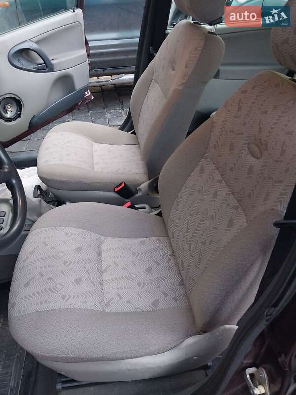 Хэтчбек ВАЗ / Lada 1119 Калина 2010 в Черновцах