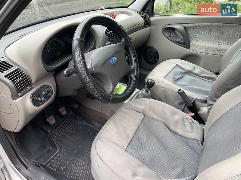 Хэтчбек ВАЗ / Lada 1119 Калина 2007 в Теребовле