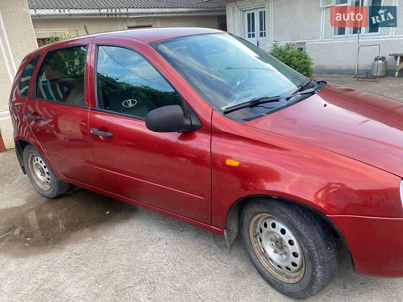 Хэтчбек ВАЗ / Lada 1119 Калина 2008 в Долине