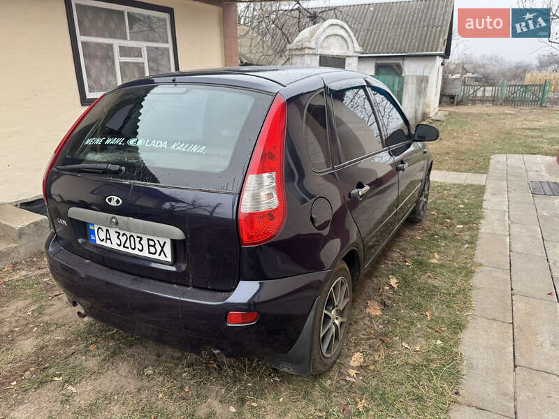 Хэтчбек ВАЗ / Lada 1119 Калина 2008 в Золотоноше