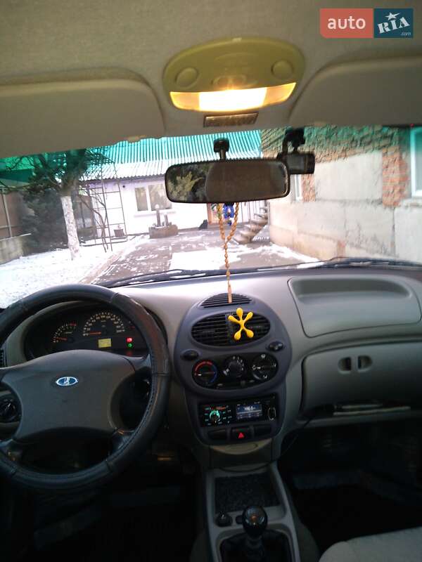 Хэтчбек ВАЗ / Lada 1119 Калина 2008 в Шептицькому