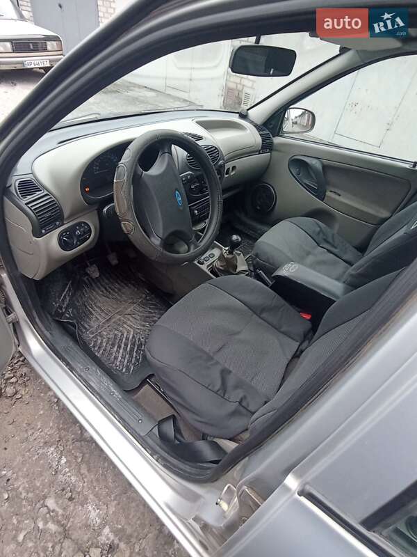 Хэтчбек ВАЗ / Lada 1119 Калина 2008 в Запорожье