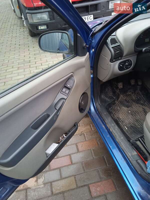 Хэтчбек ВАЗ / Lada 1119 Калина 2009 в Хмельницком