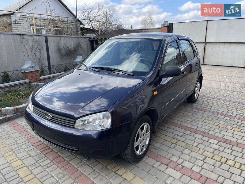 Хэтчбек ВАЗ 1119 Калина 2008 в 