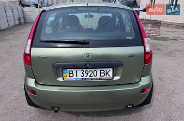 Хэтчбек ВАЗ 1119 Калина 2011 в 