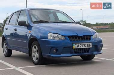 Хэтчбек ВАЗ 1119 Калина 2008 в 