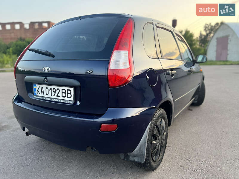 Хэтчбек ВАЗ / Lada 1119 Калина 2008 в Шостке