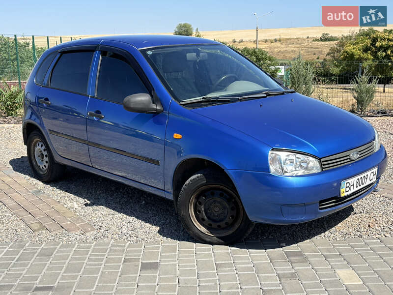 Хэтчбек ВАЗ 1119 Калина 2009 в 