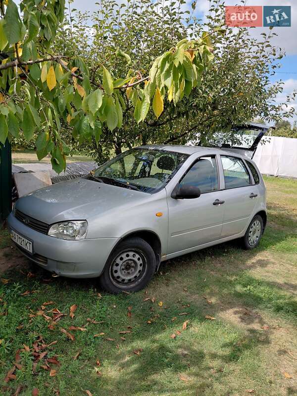 Хэтчбек ВАЗ / Lada 1119 Калина 2008 в Киеве