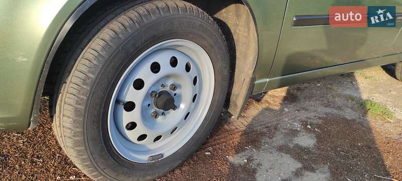 Хетчбек ВАЗ / Lada 1119 Калина 2008 в Покрові