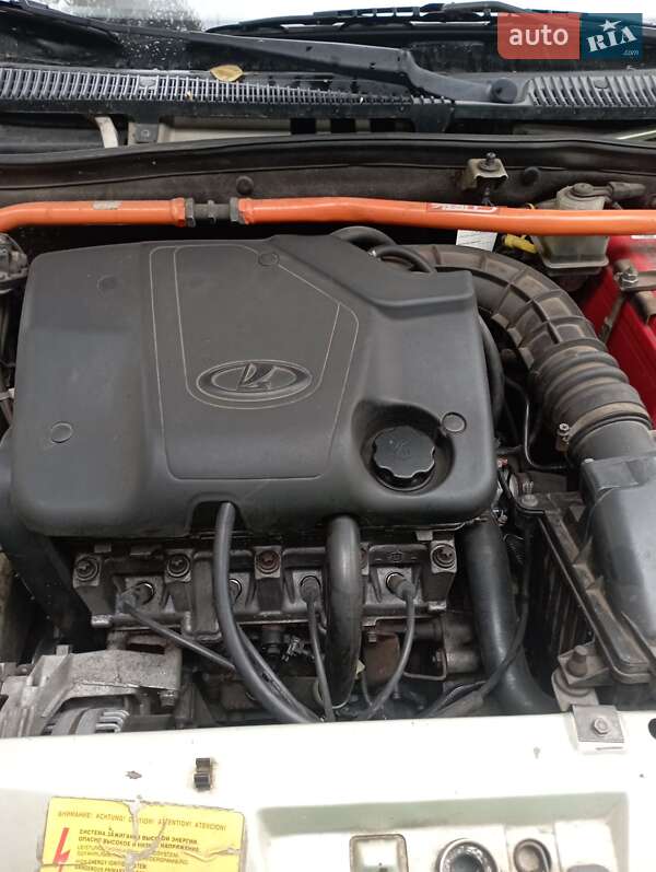 Хэтчбек ВАЗ / Lada 1119 Калина 2008 в Нежине